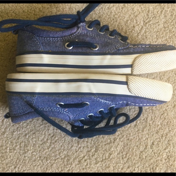 🌾 Laced shoes - Picture 2 of 4